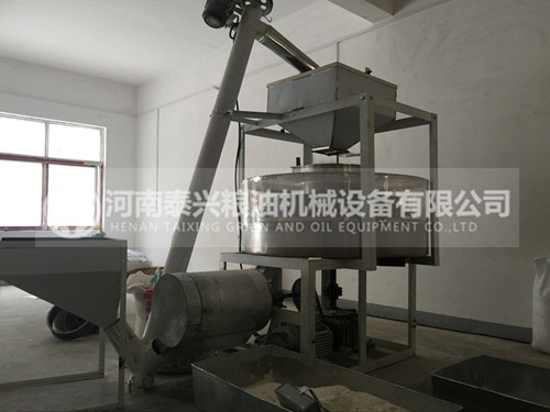 小型全自動石磨面粉機(jī)